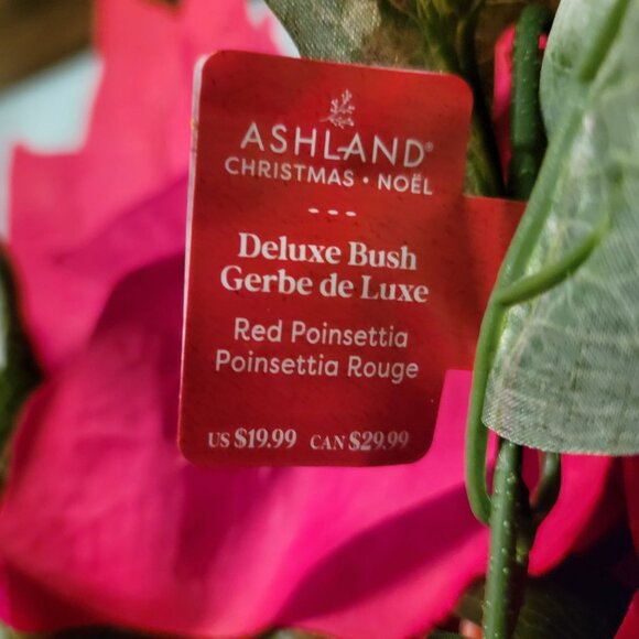 Ashland Deluxe Red Poinsettia Bush Artificial Christmas Décor Faux Flowers With - Picture 3 of 4